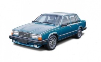 Italeri liimitav mudel Volvo 760 GLE