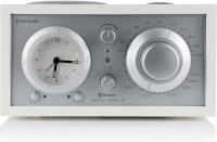 Tivoli raadio Model Three BT kelloradio valge