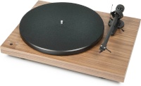 Pro-Ject vinüülimängija Debut E Carbon, pähkel