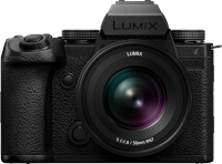 Panasonic Lumix DC-S5 IIX + 50mm